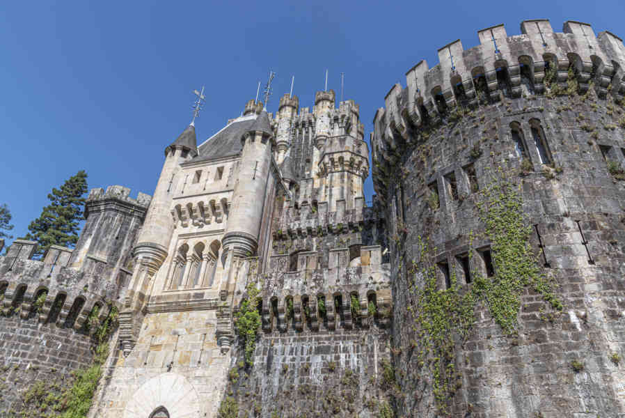Vizcaya - Gatika - castillo de Butrón 6.jpg